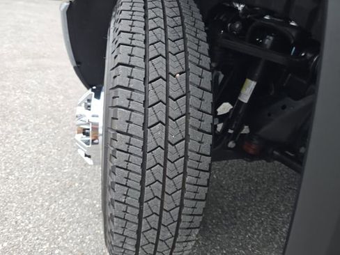 Certified 2025 Chevrolet Silverado 3500 High Country w/ High Country Premium Package image 31