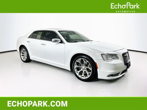 Used 2018 Chrysler 300 C w/ Sun, Sound & Nav Package RWD image 1