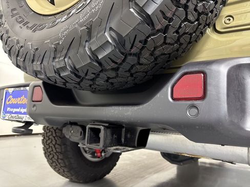 New 2026 Jeep Wrangler Willys AWD/4WD image 13