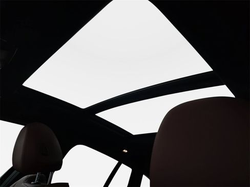 Used 2022 BMW X4 xDrive30i w/ M Sport Package 2 image 32