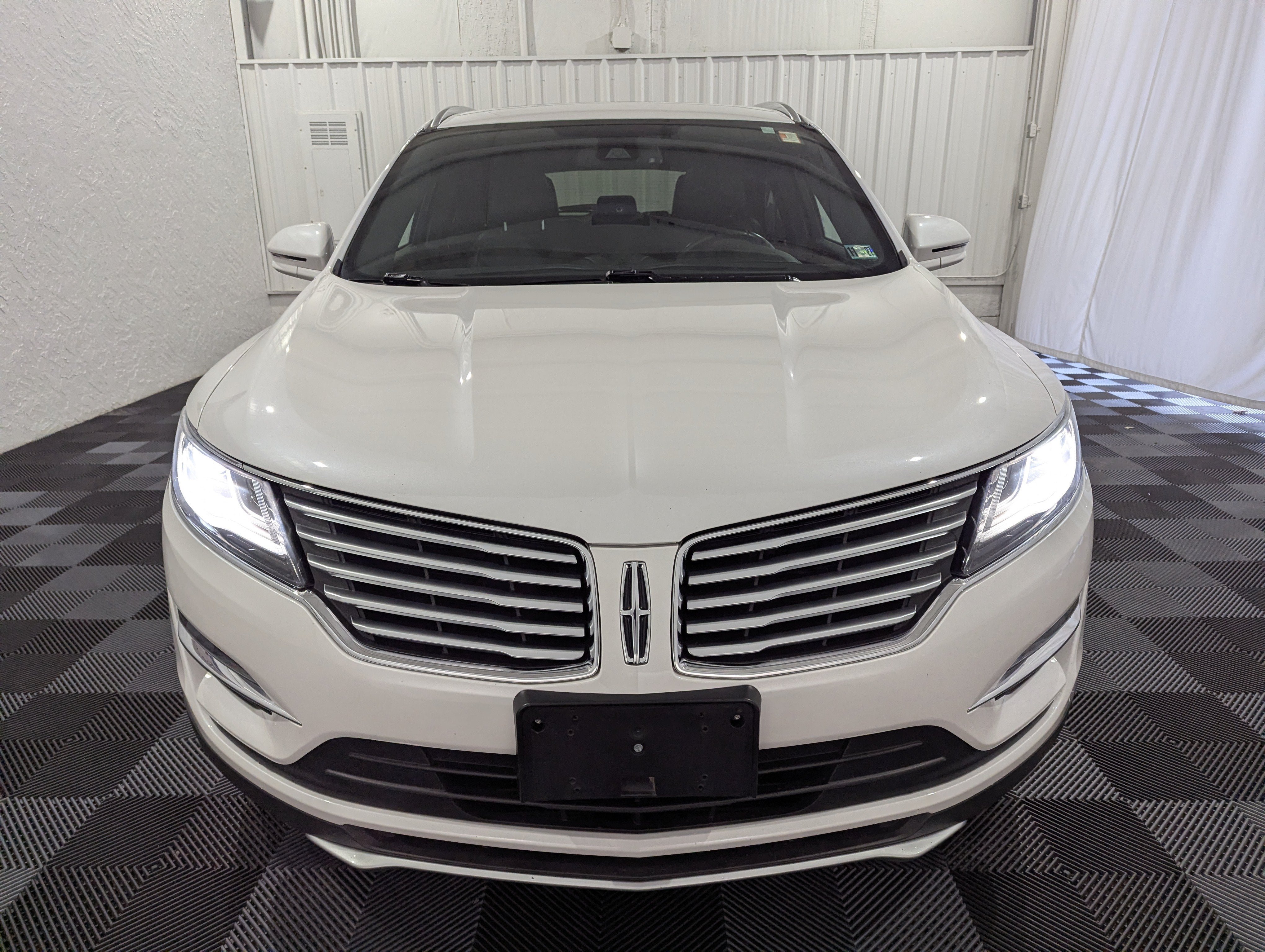 Used 2015 Lincoln MKC AWD w/ Equipment Group 102A Reserve image 4