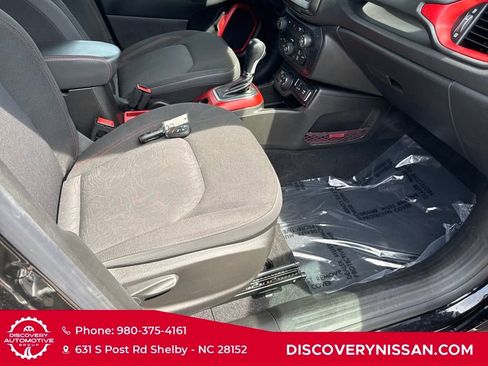 Used 2020 Jeep Renegade Trailhawk image 44