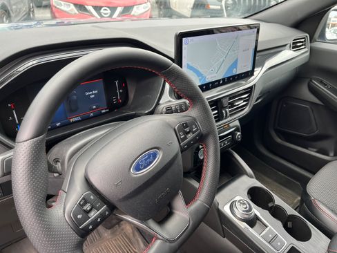 Certified 2023 Ford Escape ST-Line w/ Tech Pack #1 AWD/4WD image 8