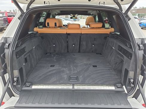 Used 2022 BMW X5 xDrive45e image 21