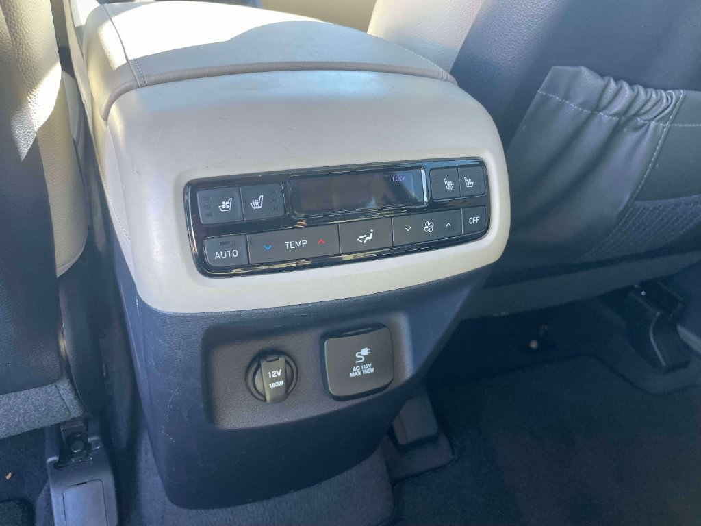 Used 2024 Hyundai Palisade Limited AWD/4WD image 14