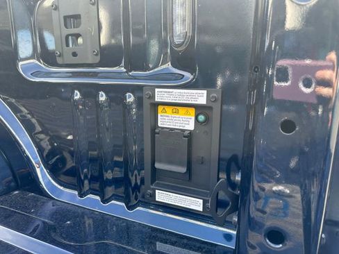 Certified 2025 Ford F450 King Ranch w/ FX4 Off-Road Package AWD/4WD image 27
