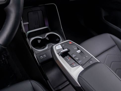 Certified 2026 BMW X2 xDrive28i AWD/4WD image 13