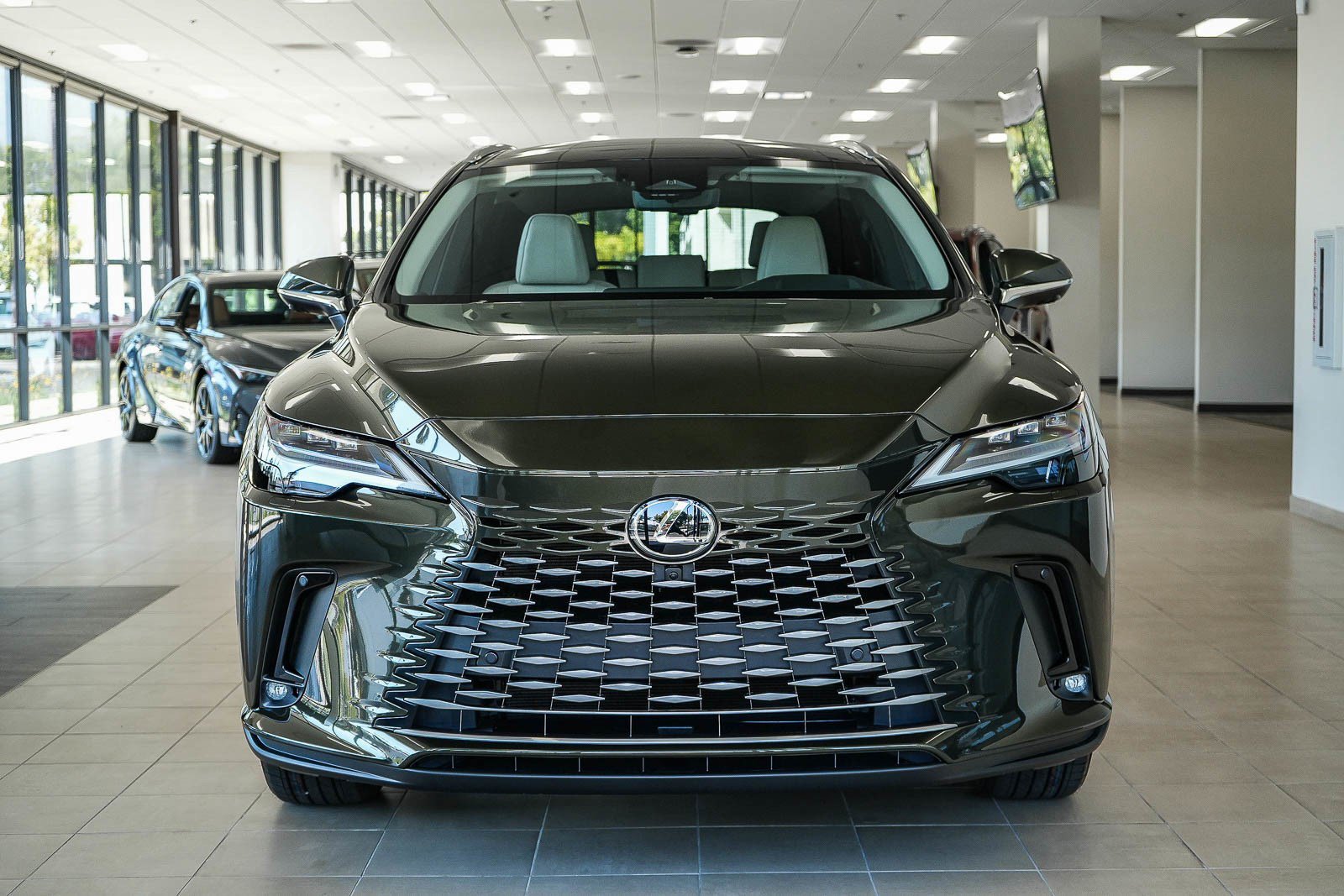 New 2026 Lexus RX 350 FWD w/ Convenience Package image 2