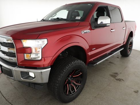 Used 2017 Ford F150 Lariat image 5