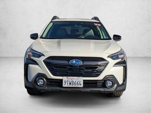 Certified 2025 Subaru Outback Premium image 3