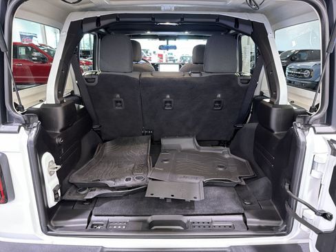 Used 2024 Jeep Wrangler Unlimited Sport AWD/4WD image 29