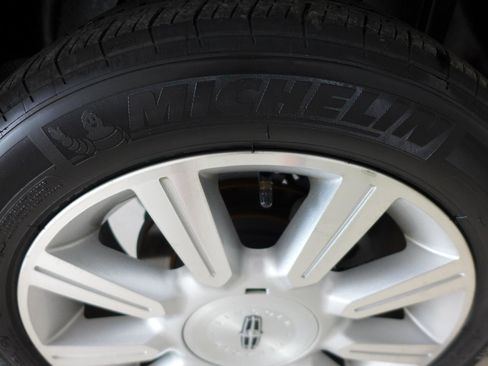 Used 2011 Lincoln MKZ FWD image 77