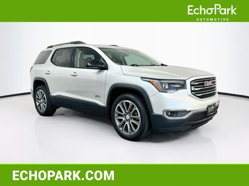 Used 2017 GMC Acadia SLT AWD/4WD image 1