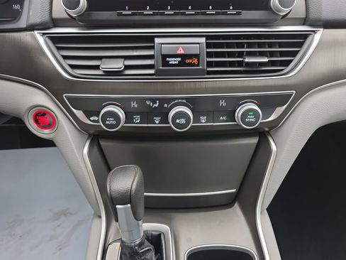 Used 2019 Honda Accord LX image 18