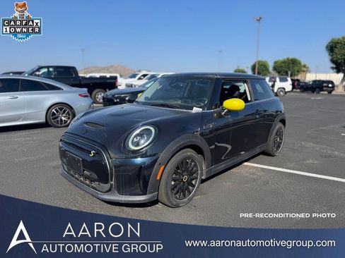 Used 2023 MINI Cooper SE FWD image 1