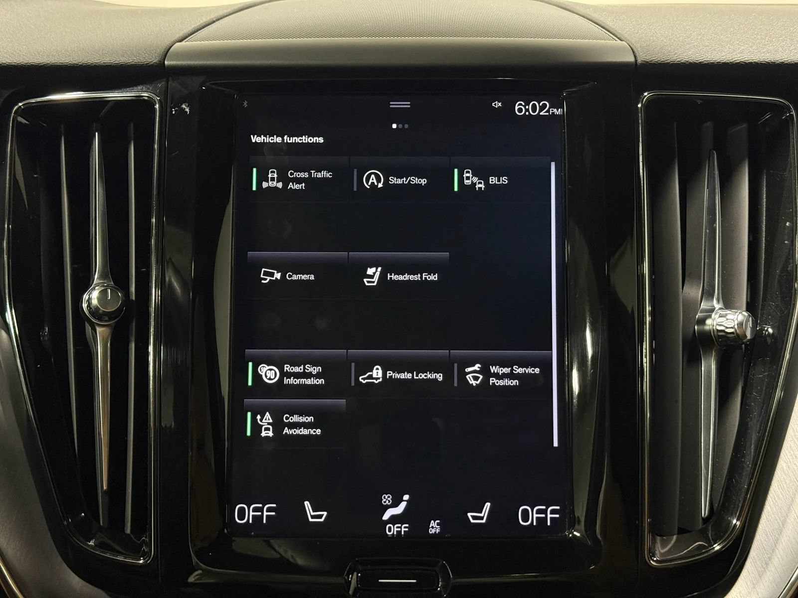 Used 2020 Volvo XC60 T5 Momentum AWD/4WD image 54