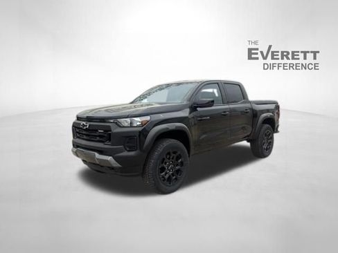 New 2026 Chevrolet Colorado Trail Boss AWD/4WD image 3