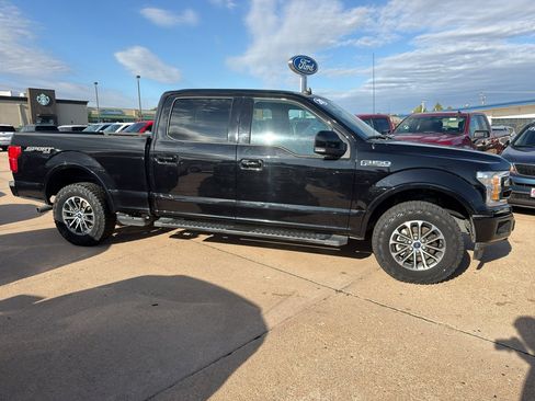 Used 2020 Ford F150 Lariat w/ Equipment Group 502A Luxury AWD/4WD image 4