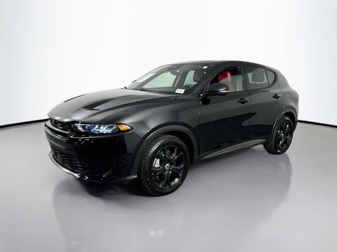 Used 2024 Dodge Hornet R/T Plus w/ R/T Blacktop Package AWD/4WD image 3