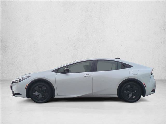 Used 2026 Toyota Prius Plug-In Hybrid FWD image 9