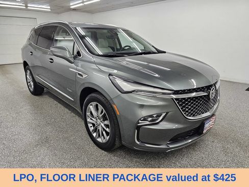 Used 2023 Buick Enclave Avenir w/ Avenir Technology Package AWD/4WD image 3