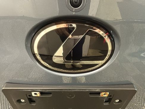 Used 2023 Lexus RZ 450e Premium w/ Technology Package AWD/4WD image 10