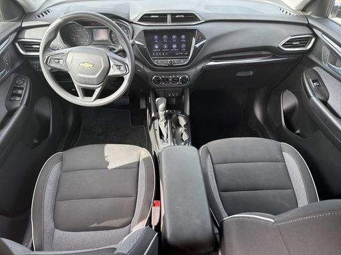 Used 2023 Chevrolet TrailBlazer LT w/ Convenience Package AWD/4WD image 23