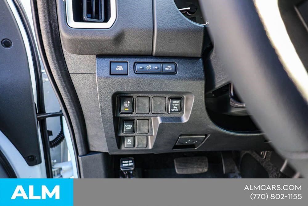 Certified 2025 Nissan Frontier SV w/ SV Convenience Package RWD image 23