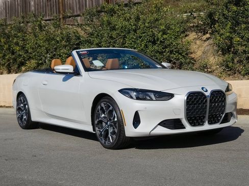 New 2026 BMW 430i Convertible w/ Convenience Package image 2