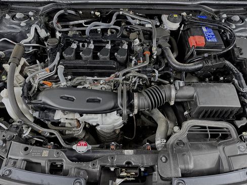 Certified 2024 Honda Civic EX-L image 29