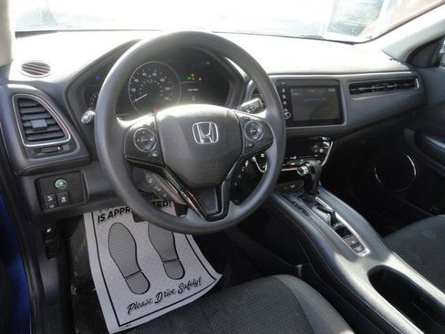 Used 2021 Honda HR-V EX image 9