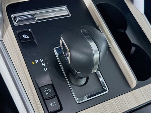 Used 2024 MAZDA CX-90 Plug-In Hybrid w/ Premium Plus image 25