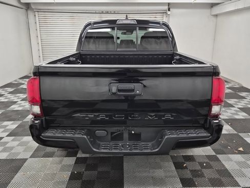Used 2021 Toyota Tacoma SR image 5