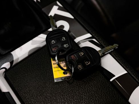 Used 2013 Ford Mustang GT Premium w/ Security Pkg image 52