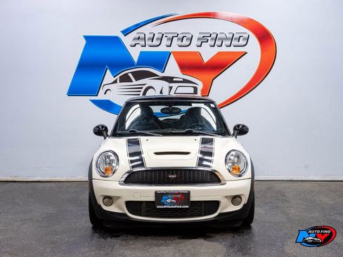Used 2009 MINI Cooper John Cooper Works image 8