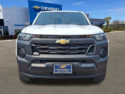 Used 2025 Chevrolet Colorado W/T RWD image 22