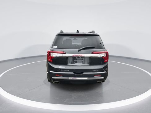 Used 2023 GMC Acadia Denali w/ Denali Ultimate Package AWD/4WD image 7
