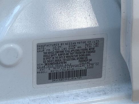 Used 2025 Nissan Versa SV image 10