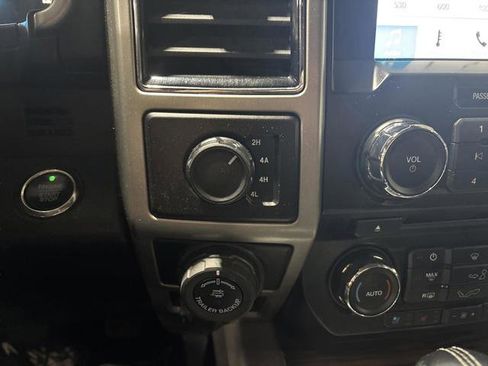 Used 2018 Ford F150 Lariat image 21