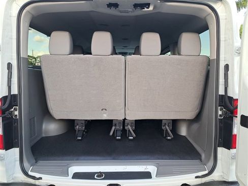 Used 2018 Nissan NV 3500 S image 9