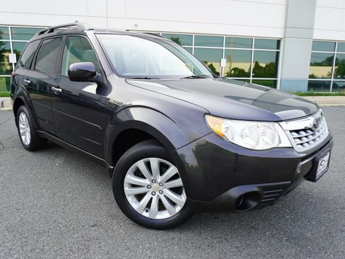 Used 2012 Subaru Forester 2.5X Premium w/ All-Weather Pkg AWD/4WD image 1