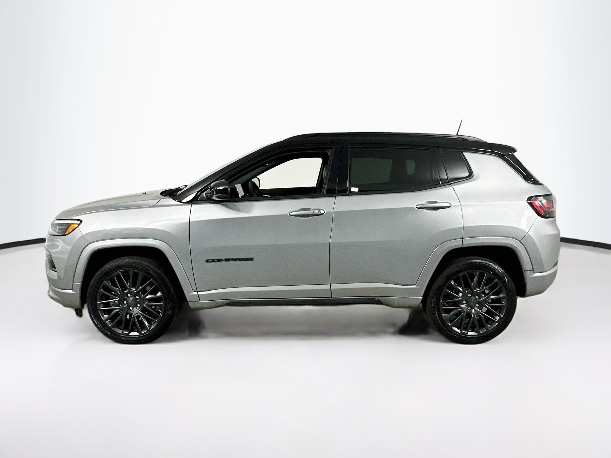 Used 2023 Jeep Compass High Altitude AWD/4WD image 8