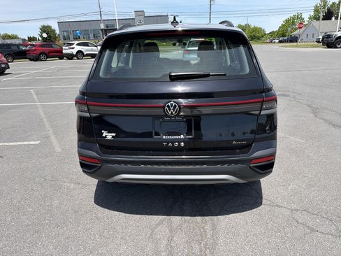 Used 2025 Volkswagen Taos S AWD/4WD image 4