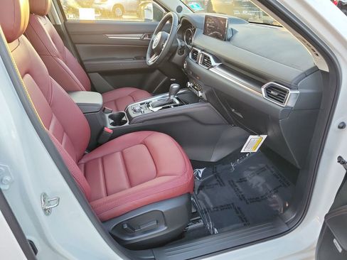New 2025 MAZDA CX-5 Carbon Edition image 17