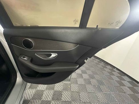 Used 2020 Mercedes-Benz C 300 Sedan image 18