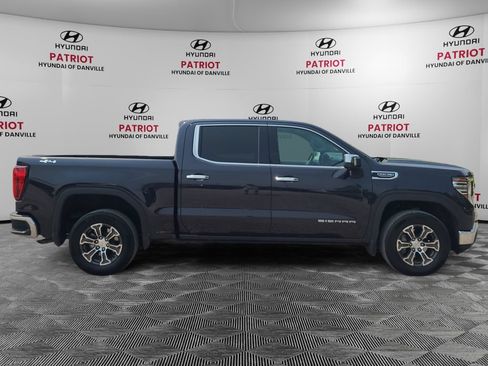 Used 2025 GMC Sierra 1500 SLT AWD/4WD image 2