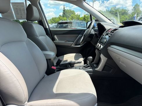 Used 2016 Subaru Forester 2.5i Touring w/ Eyesight & Navigation System AWD/4WD image 35