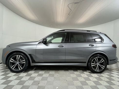 New 2026 BMW X7 M60i image 4