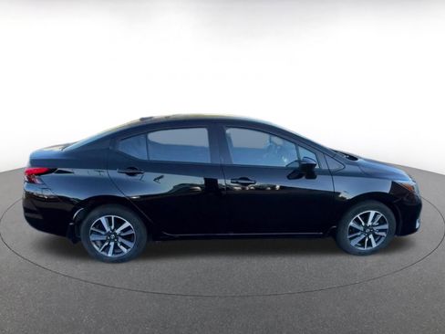 Used 2025 Nissan Versa SV w/ Trunk Package image 16