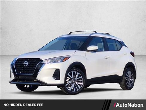 Used 2023 Nissan Kicks SV w/ Interior Electronics Package FWD image 1